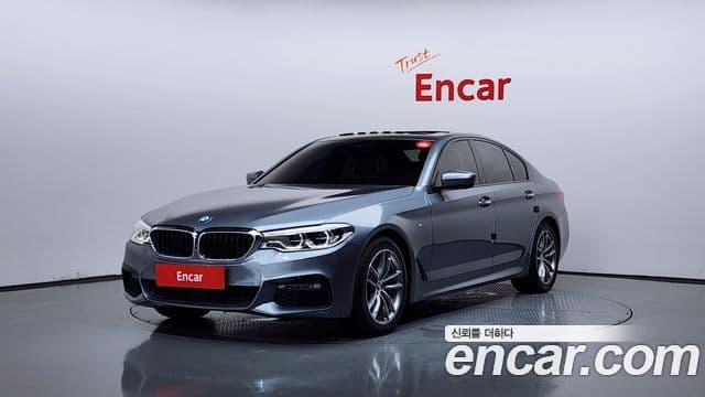 BMW 5 Series (G30)