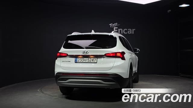 Hyundai The New Santa Fe 4