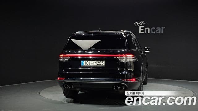 Lincoln Aviator 2nd Gen 3