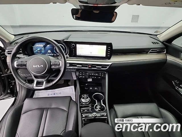 Kia K5 Hybrid 3rd Gen 4