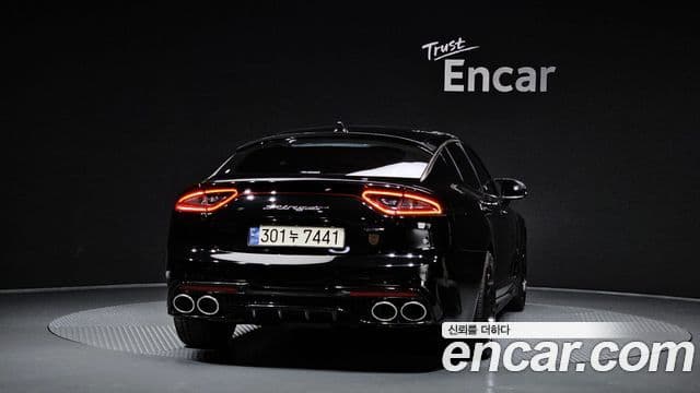 Kia Stinger 4