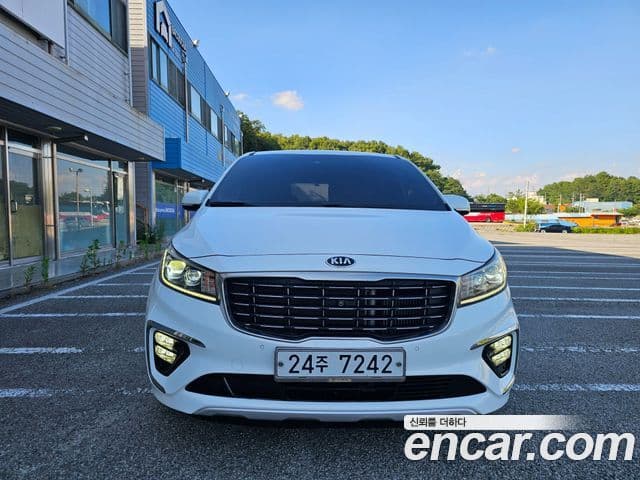 Kia The New Carnival 2