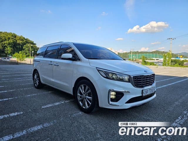 Kia The New Carnival 3
