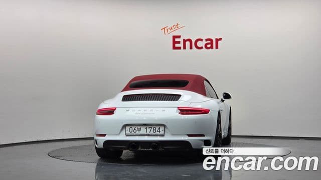 Porsche 911 4