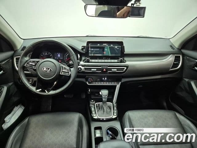 Kia Seltos 4