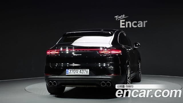 Porsche Cayenne (PO536) 4