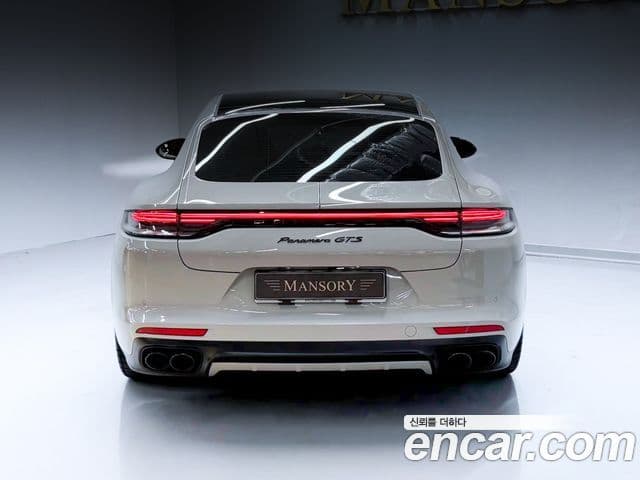 Porsche Panamera (971) 4
