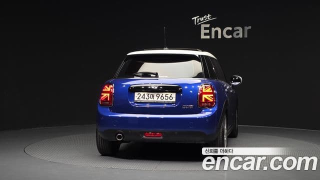 MINI Cooper 3