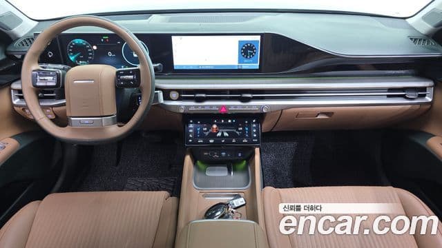 Hyundai Grandeur Hybrid (GN7) 4