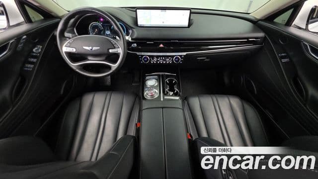 Genesis G80 (RG3) 4