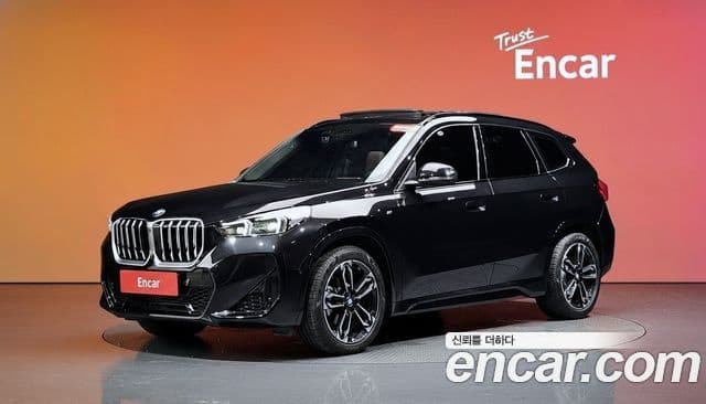 BMW X1 (U11)