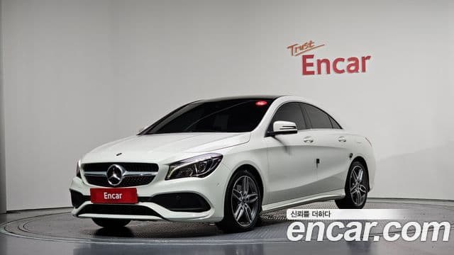 Mercedes-Benz CLA-Class C117 1