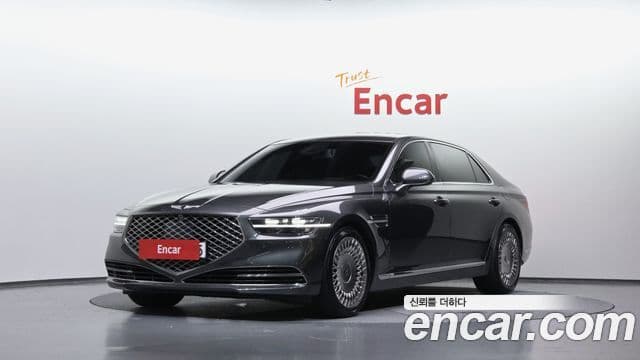 Genesis G90