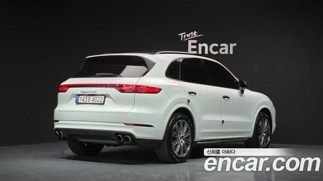 Porsche Cayenne (PO536) 2