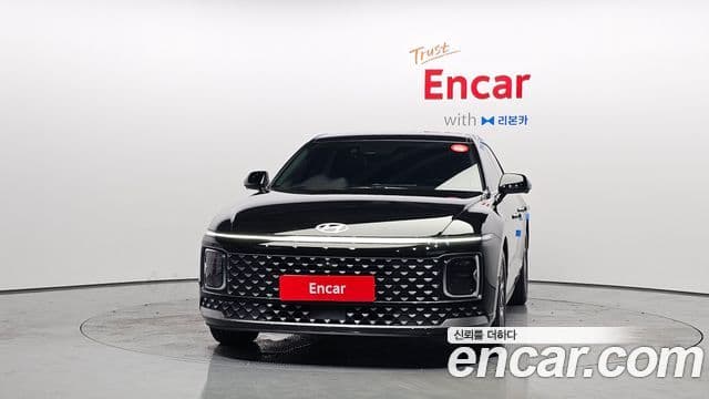 Hyundai Grandeur (GN7) 3