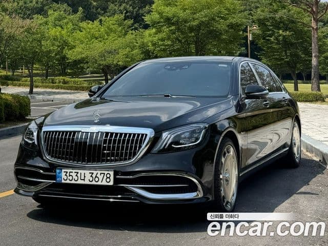 Mercedes-Benz S-Class W222 1