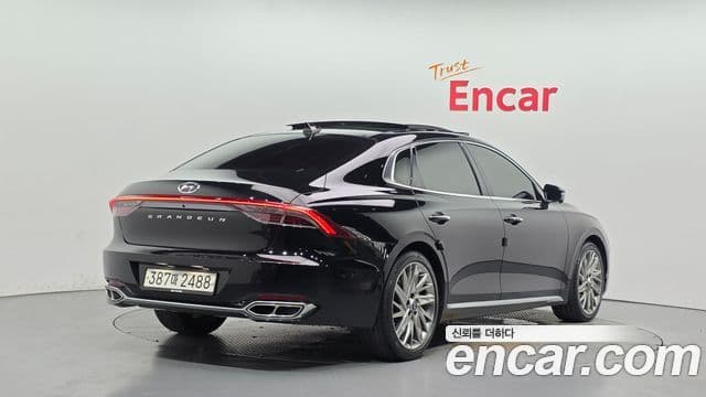 Hyundai The New Grandeur IG 2