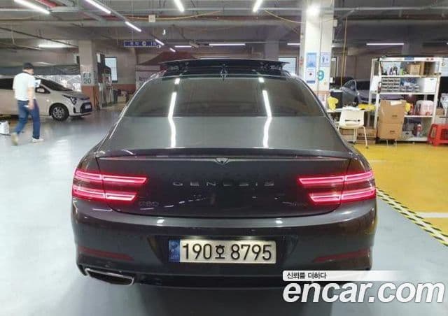 Genesis G80 (RG3) 3
