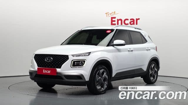 Hyundai Venue — 1