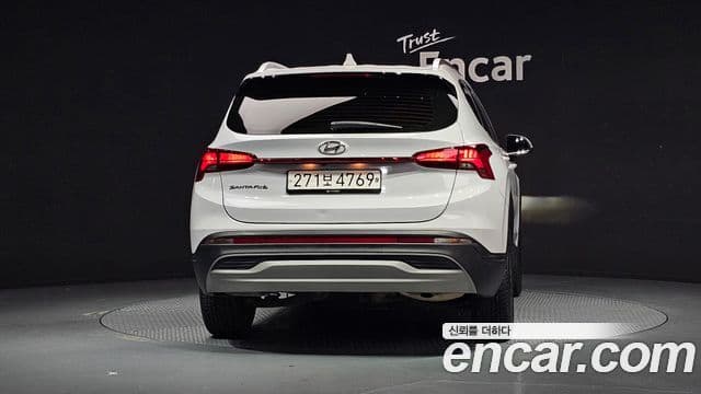 Hyundai The New Santa Fe 4