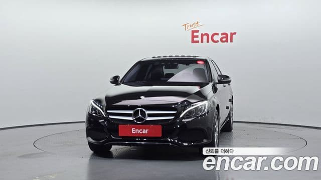 Mercedes-Benz C-Class W205 3