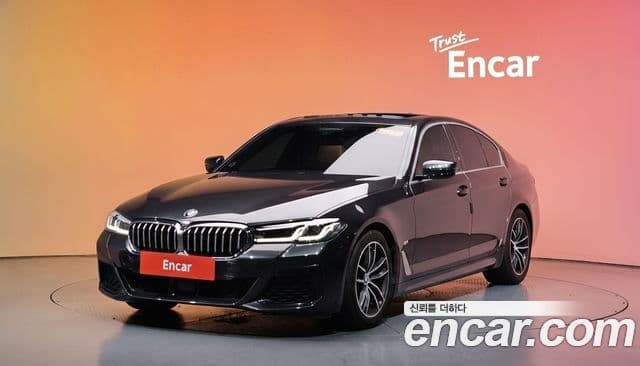 BMW 5 Series (G30)