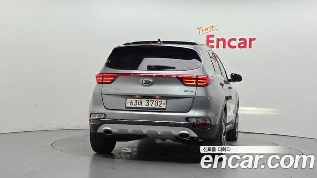 Kia Sportage The Bold 4