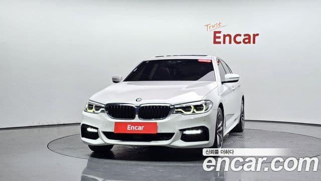 BMW 5 Series (G30) 2