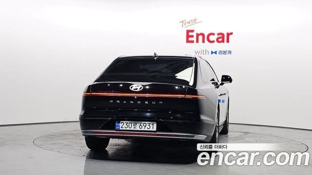 Hyundai Grandeur Hybrid (GN7) 4