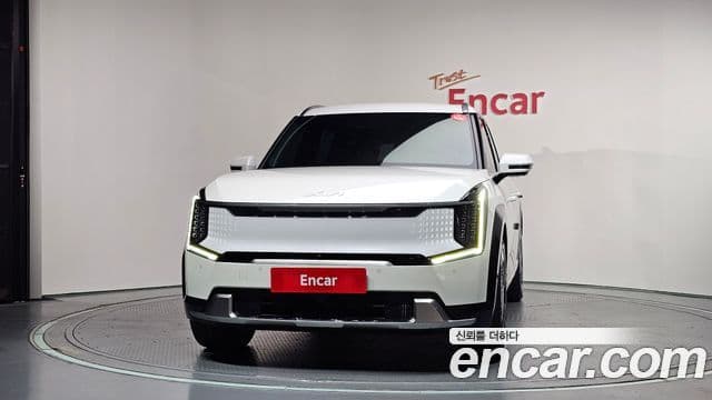 Kia EV9 3