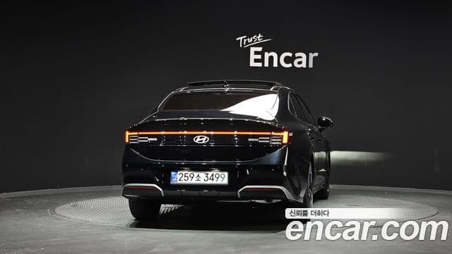 Hyundai Sonata The Edge (DN8) 4
