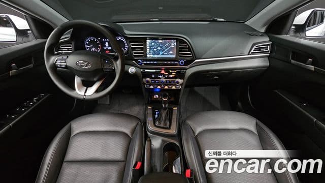 Hyundai The New Avante AD 4