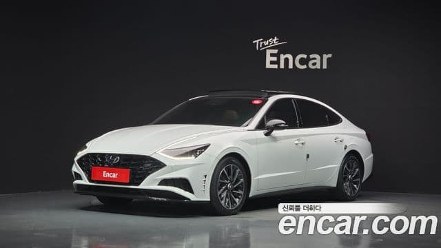 Hyundai Sonata (DN8)