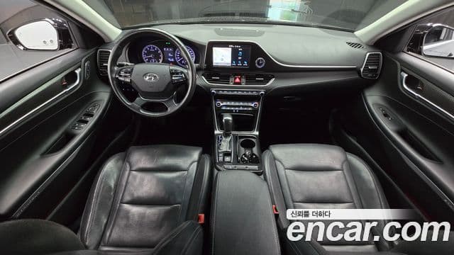 Hyundai Grandeur IG 4