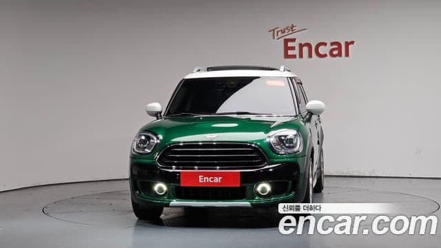 MINI Cooper D Countryman 3