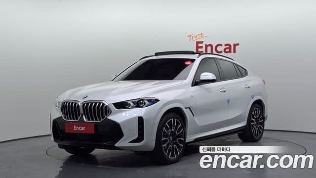 BMW X6 (G06)