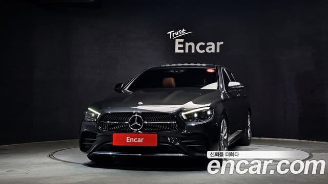 Mercedes-Benz E-Class W213 2