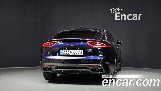 Kia Stinger 4