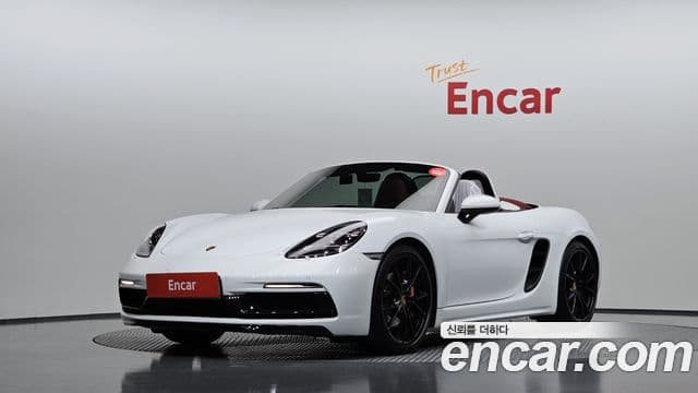 Porsche 718 Boxster — 1