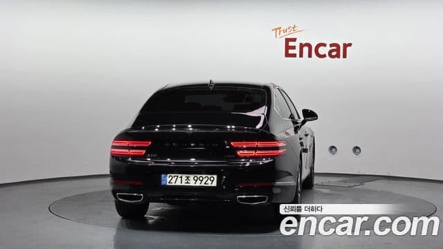 Genesis G80 (RG3) 4