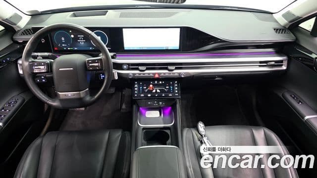 Hyundai Grandeur Hybrid (GN7) 4