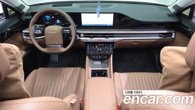 Hyundai Grandeur (GN7) 4