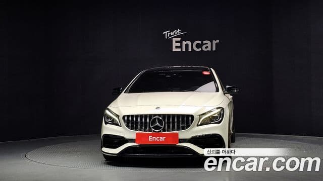 Mercedes-Benz CLA-Class C117 3
