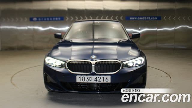 BMW 3 Series (G20) 3