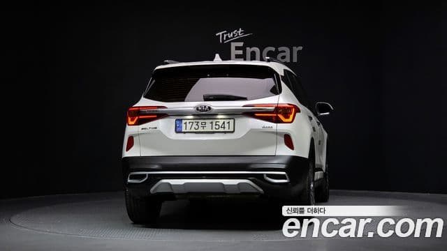 Kia Seltos 4