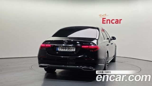 Mercedes-Benz S-Class W223 4