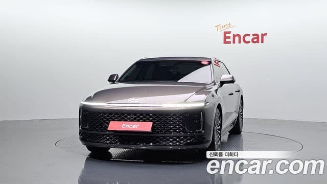 Hyundai Grandeur (GN7) 2