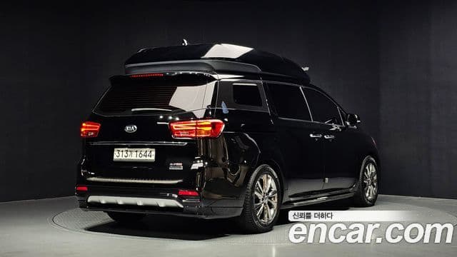 Kia The New Carnival 2