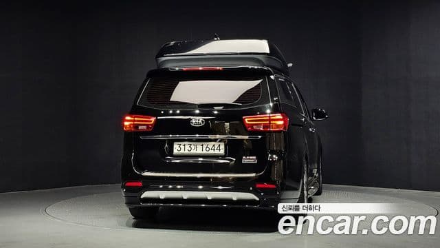 Kia The New Carnival 4
