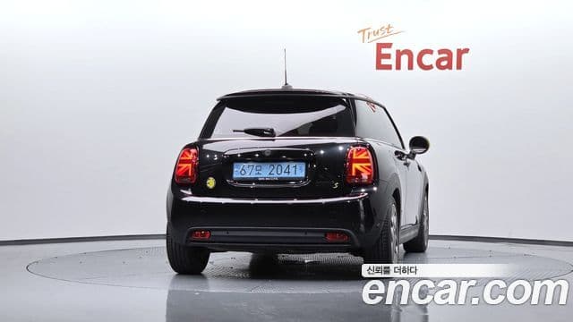 MINI Cooper Electric 4